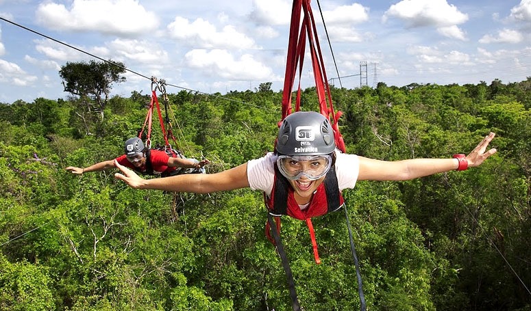 vuelo en tirolesas