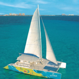 Tour en Catamarán a Isla Mujeres + Nado con Delfines